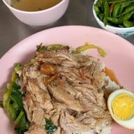 เมนูของร้าน สุดยอดข้าวขาหมู ชัยพฤกษ์