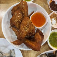 เมนูของร้าน ล้านนัวส์ สุทธิสาร-รัชดา