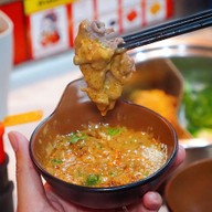 อี้จาสุกี้หม่าล่า ลาดกระบัง