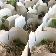 ฤดีหมี่ไก่ฉีก & ชา กาแฟ