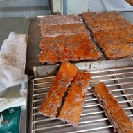 ขนมบ้าบิ่นมะพร้าวอ่อน หน้าธ.ธนชาต ตลาดนครปฐม 0700-1300