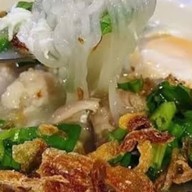 ก๋วยจั๊บอุบล