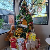 บึงมอคาเฟ่ แอนด์ เรสเตอรองท์ -