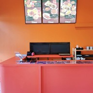 บรรยากาศ Chinuenim ไก่ทอดเกาหลี ศาลายา -