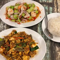 มุมอาหารป่า (เฮียอ้วน)