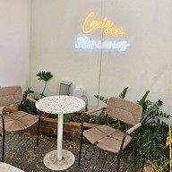 Flerwows smoothie and flowers  (เฟลอวาวส์ สมูทตี้ แอนด์ ฟลาวเวอร์)