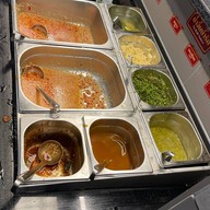 นักล่าหมูกระทะ เมญ่า เชียงใหม่