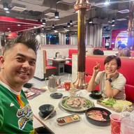 นักล่าหมูกระทะ เมญ่า เชียงใหม่