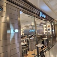 หน้าร้าน Mickey's Diner BKK