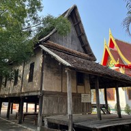 วัดหน้าพระธาตุ