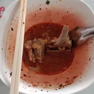 ก๋วยเตี๋ยวต้มยำเจ้นิด