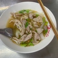 เกาเหลาเซี่ยงจี้ก๋วยจับน้ำใสเจริญนคร21 (มีเมนูอาหารอีสาน)