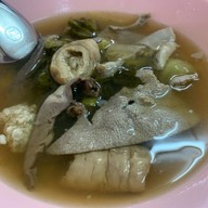 ต้มเลือดหมูนายเส่ย