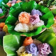 บุญมีขนมจีน