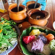 บุญมีขนมจีน