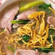 ร้านราดหน้าสมโภชเอ็มไพร์ปั้ม ปตท สาขาปั้ม ปตท