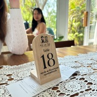 ต้นไม้และใบผัก อัมพวา, สมุทรสงคราม