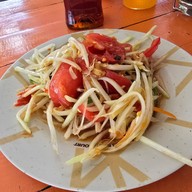 เมนูของร้าน ก๋วยเตี๋ยวต้มยำ ฅนละโว้