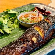 เมนูของร้าน Kumpoon Central World