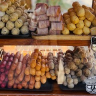 ลูกชิ้นปิ้งริมอ่าง x Baan.Cha19 (SonSauce) อ่างเก็บน้ำบางพระ