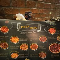 Alola Pizza & Pasta -