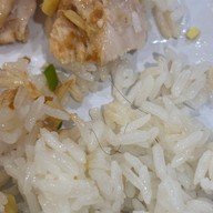 เมนูของร้าน ข้าวมันไก่ เจ๊อ้วน เสนานิคม