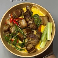 ผักล้น คนกับข้าว