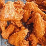 ไก่ทอดน้องอันดา - หน้าโกลบอลเฮ้าส์