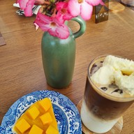 เมนูของร้าน Rays River Cafe