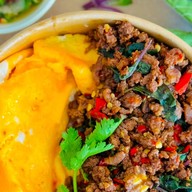 🔥กระเพราเนื้อโคขุนไข่ข้นเยิ้มๆ ฮาลาล 📣อร่อยอันดับหนึ่ง ✅อันวากระเพราเนื้อโคขุน