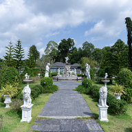 บ้านสวน อัญมณีทอง