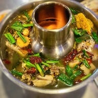 เมนูของร้าน ซ้งเป็ดพะโล้ สายไหม