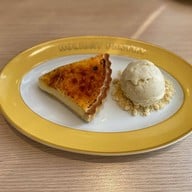 HOLIDAY PASTRY (ฮอลิเดย์ พาสทรี) Flagship Store