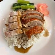 เมนูของร้าน ข้าวมันไก่สิงคโปร์นายปุ๊ย สาขา3 ตลาดสิริทรัพย์ รังสิตคลอง1