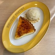 HOLIDAY PASTRY (ฮอลิเดย์ พาสทรี) Flagship Store