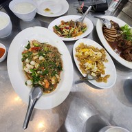 เมนูของร้าน มด ข้าวต้มพุ้ย2 เชียงราย