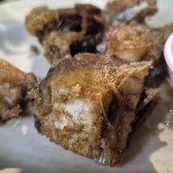 ข้าวต้มเจ๊สวย หรือ ข้าวต้ม 100 ปี พลับพลาไชย