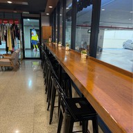 BROTHERS & SISTER CAFE -