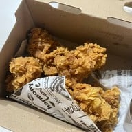 BHC Chicken (บีเอชซี ชิคเก้น) Delivery Hub ทองหล่อ