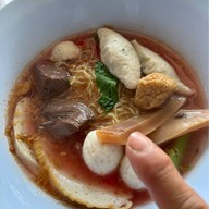 เมนูของร้าน เจ๊หมวยลูกชิ้นปลา ชลบุรี