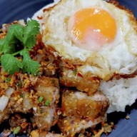 ก๋วยเตี๋ยวเรือบ้านปลัด8 & ครัวบ้านปลัด