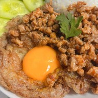 ฟ้าประทาน [อาหารตามใจสั่ง] พานทอง