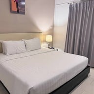 Prime Time Hotel Bang Saen