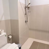 Prime Time Hotel Bang Saen