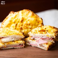 เมนูของร้าน Thousand Layers -