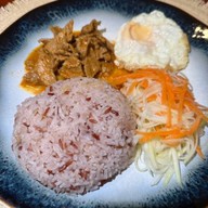 Khrua Anda ชา ข้าวมันแกง