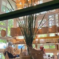ชบาคาเฟ่ Chaba Chabai Cafe ลำลูกกา