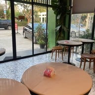 ฟ้าโรจน์ ก๋วยเตี๋ยวเนื้อ สเต็ก พุทธมณฑลสาย 2