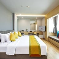 โรงแรม ทีเค. พาเลซ แอนด์ คอนเวนชั่น