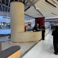 mini ミニ oriental speedbar เดอะมอลล์ บางกะปิ (The Mall Bangkapi)